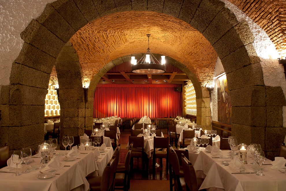 About Us - Café Luso